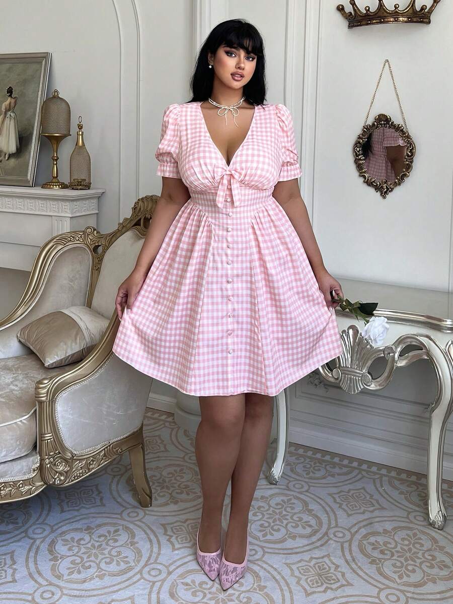 Vintage Fashion Plus Size - Plus Size V-Neck Short Sleeve Plaid