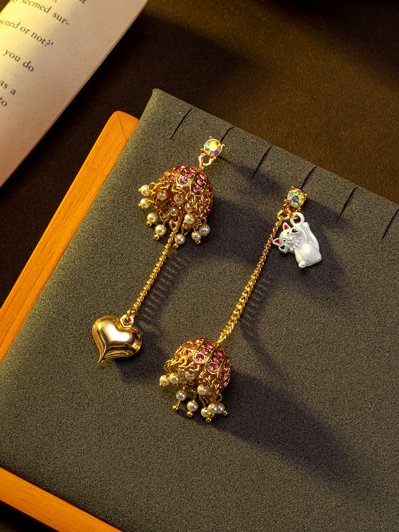 1 Pair of Vintage Rhinestone-E - Quirky Vintage Fashion ulasan dan harga