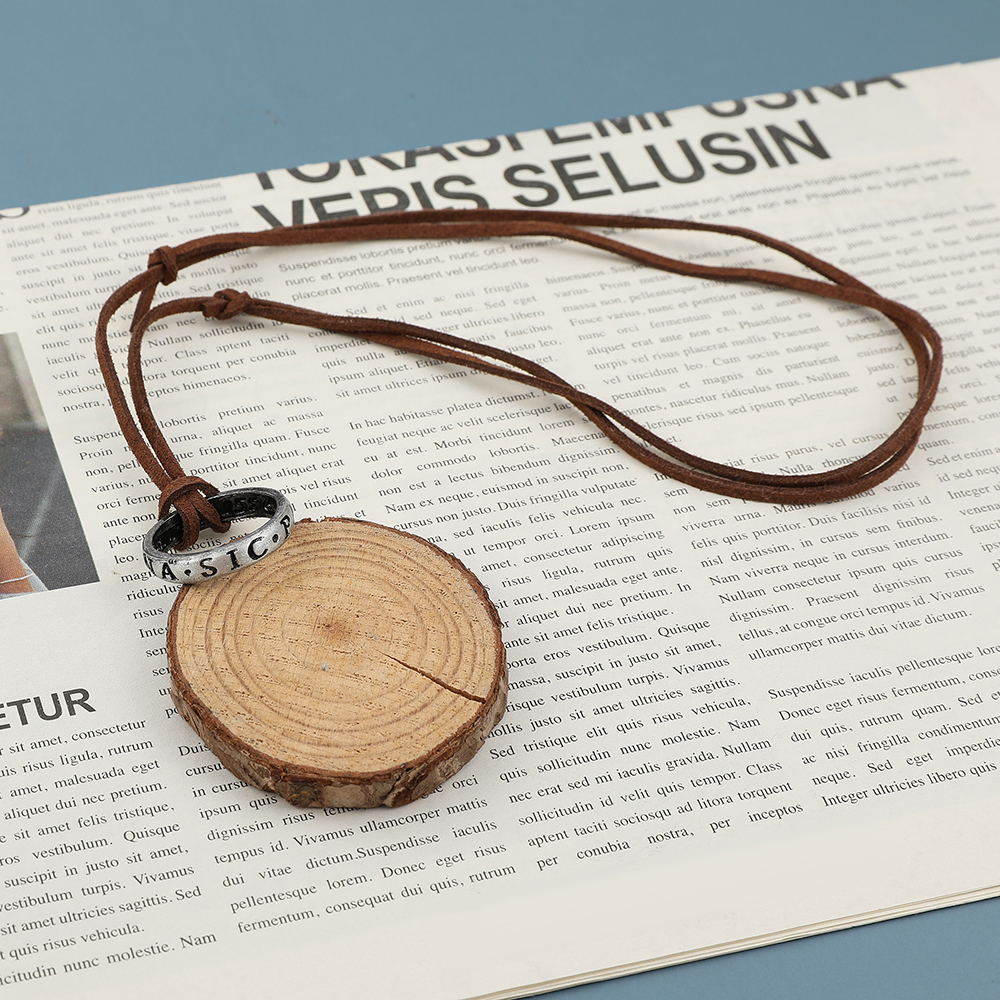 Game Anime Leather Chain Ring  - Vintage Fashion Jewelry ulasan dan harga