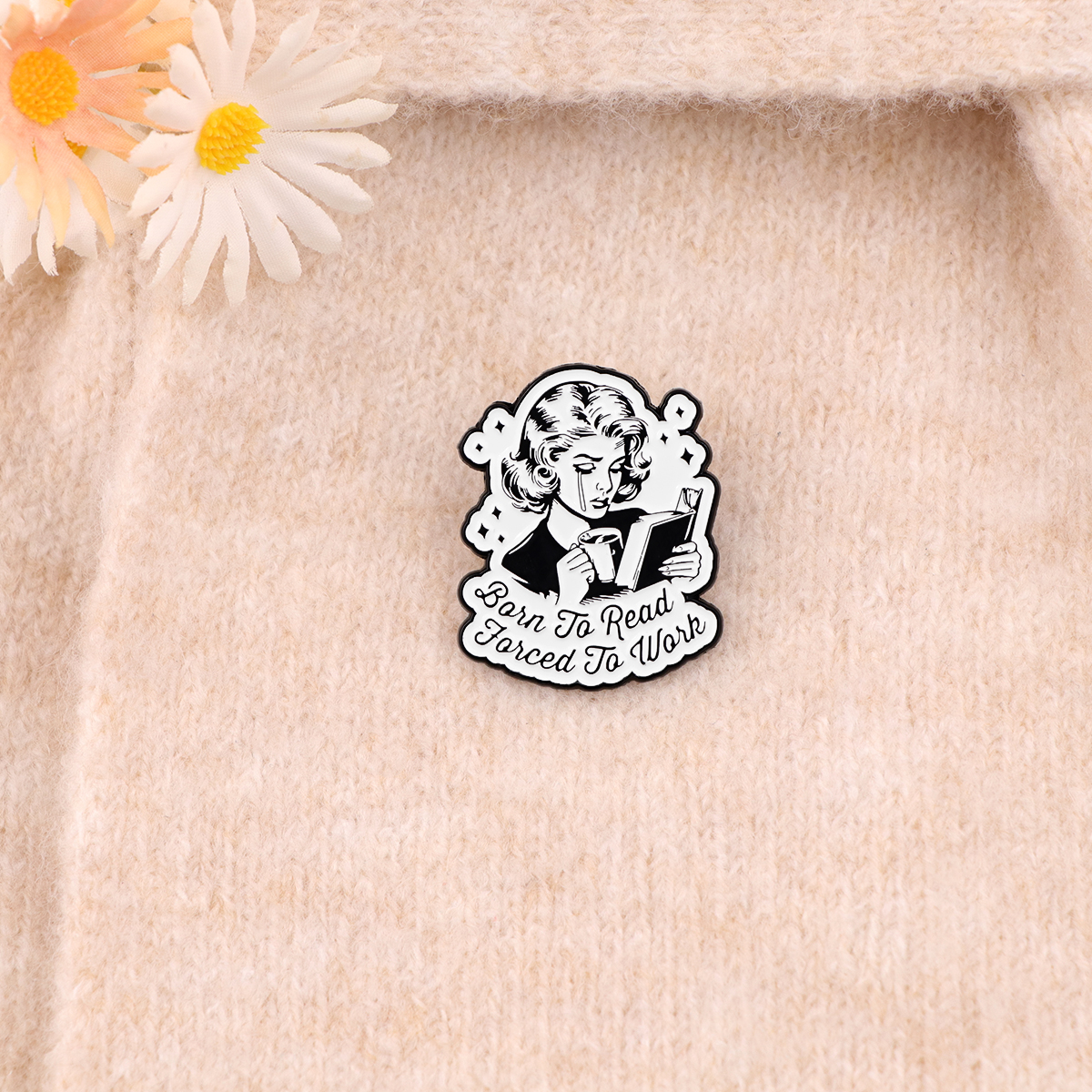 Bookworm Quotes Enamel Pin Rea - Vintage Fashion Quotes ulasan dan harga