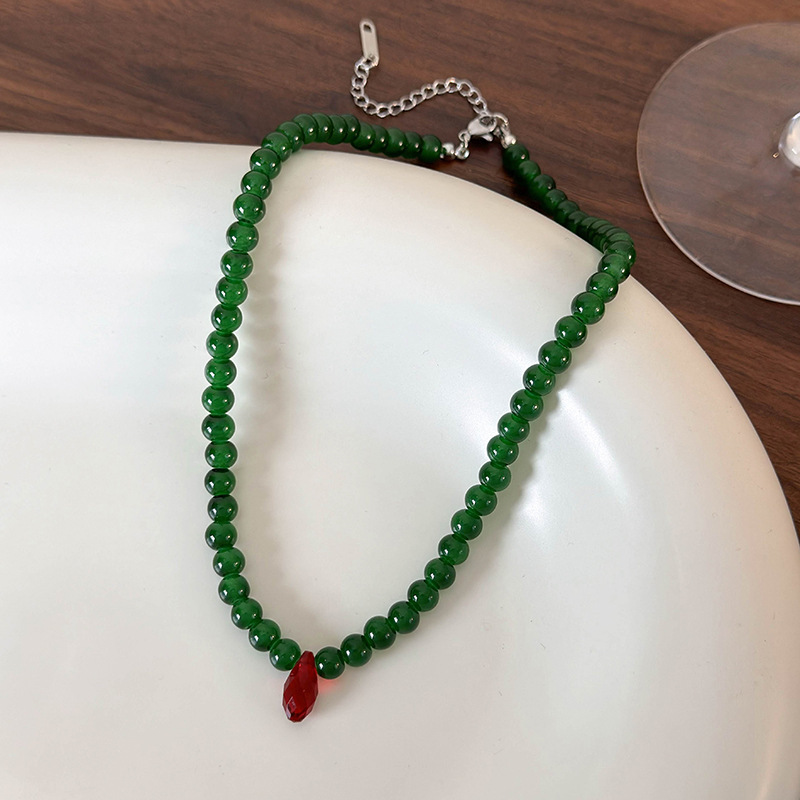 Vintage Green Beaded Necklace  - Vintage Fashion Faire ulasan dan harga
