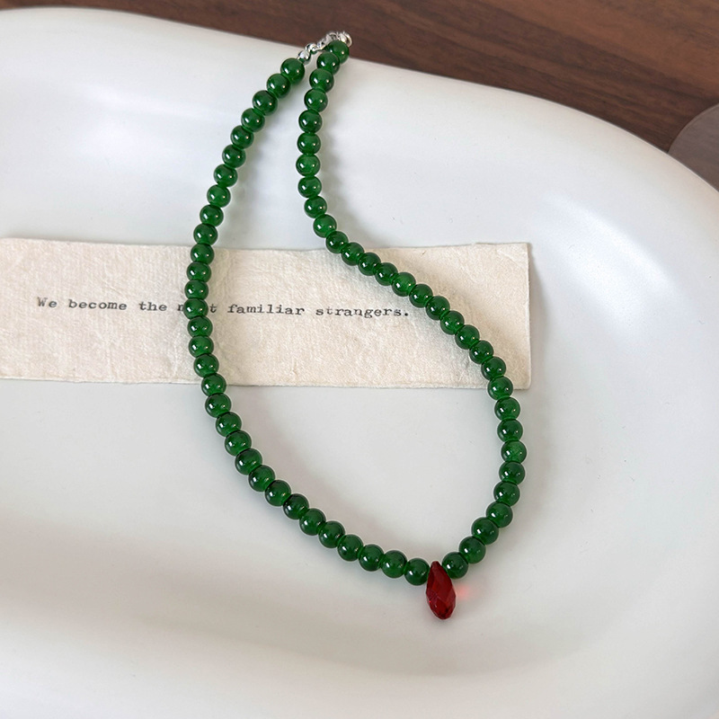 Vintage Green Beaded Necklace  - Vintage Fashion Faire ulasan dan harga
