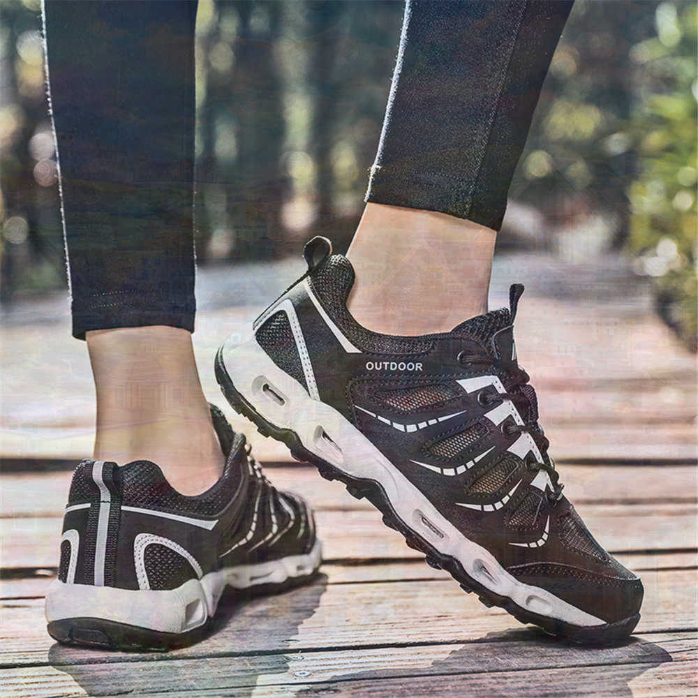 Sumer Round Tip Silver Sneaker - Vintage Fashion Eu ulasan dan harga
