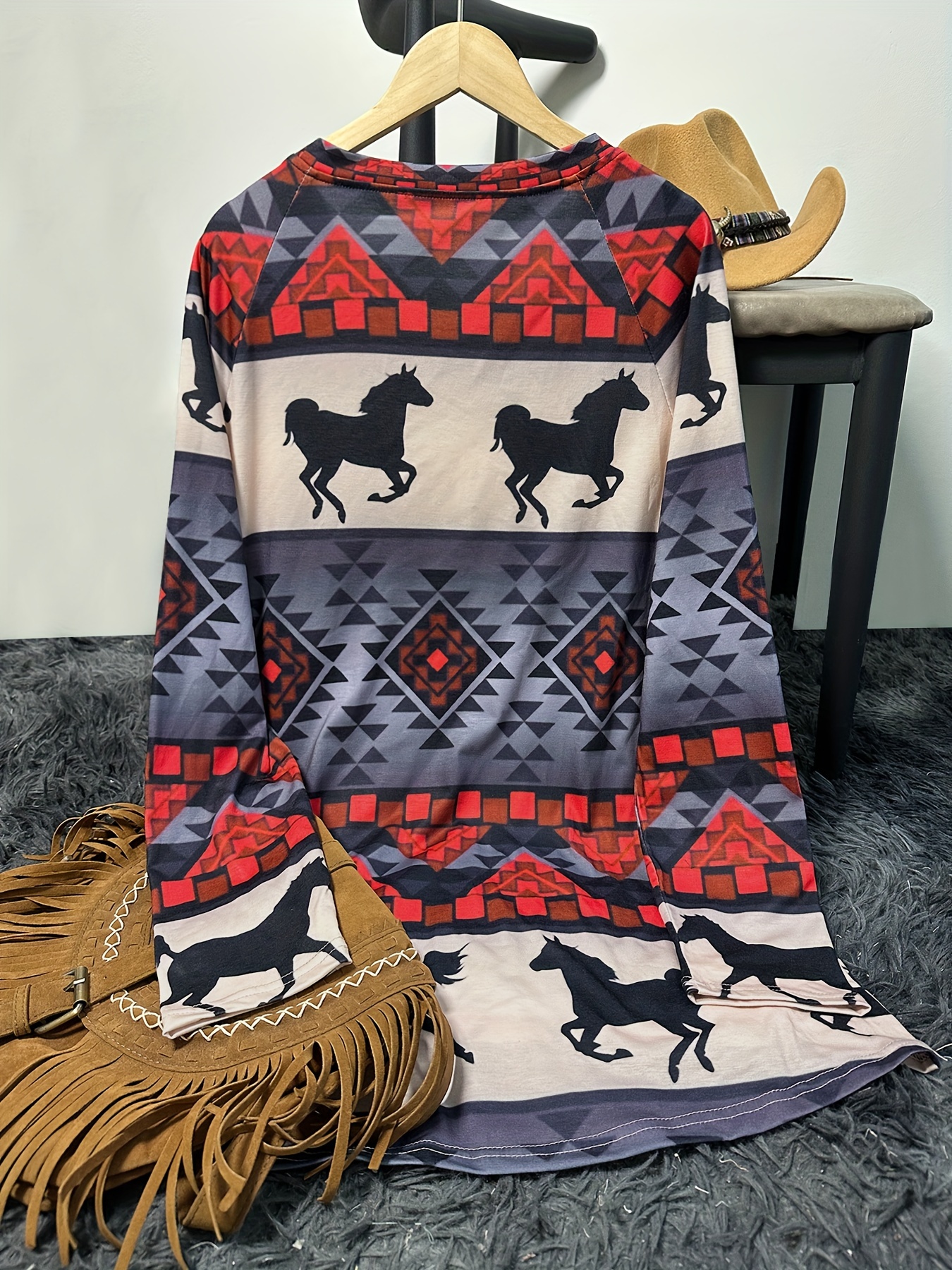Women's Ethnic-Style Top: Vint - Vintage Fashion Prints ulasan dan harga