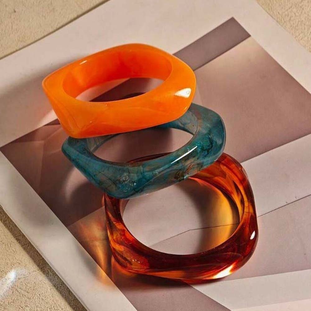 Retro Wristbands Translucent R - Vintage Fashion Gen Z ulasan dan harga