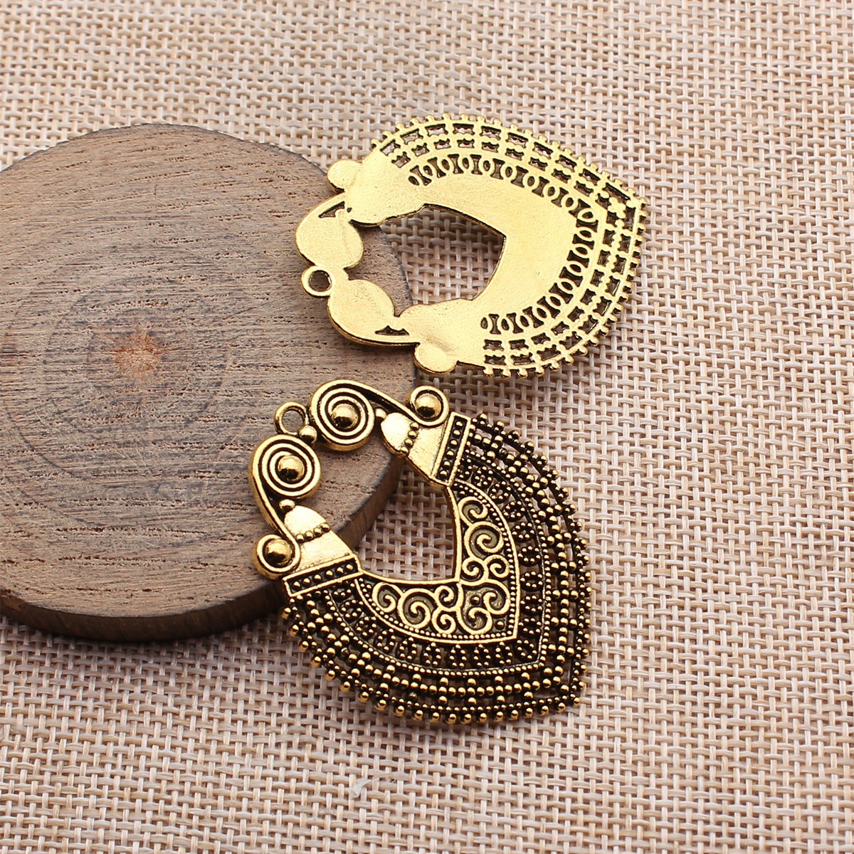 8pcs 48x37mm(1.89x1.46inch) 2  - Vintage Fashion Earrings ulasan dan harga
